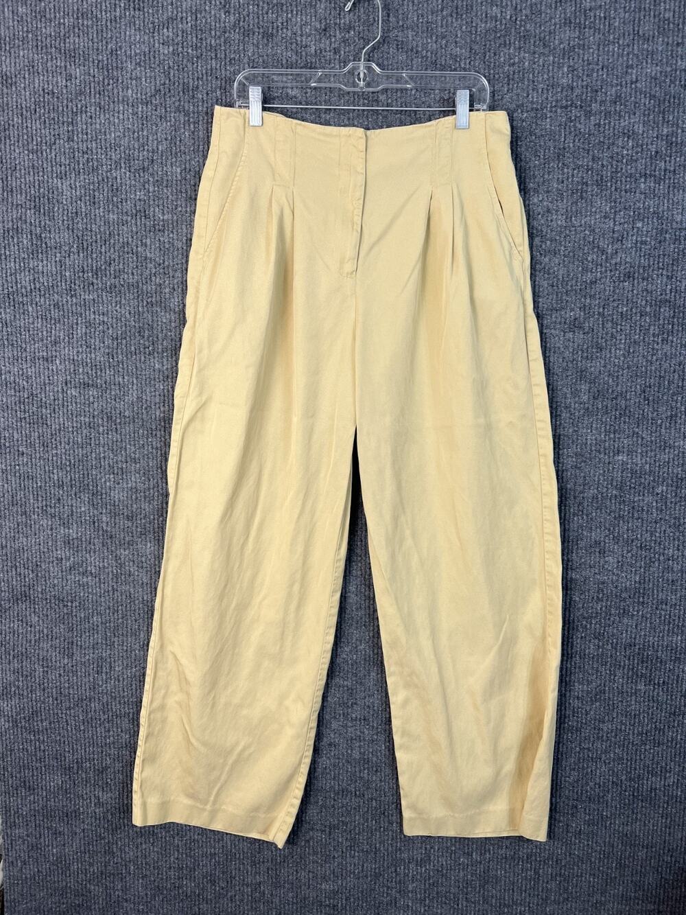 Love Whit By Whitney Port Beige Pleated Trousers Womens 10 High rise Office